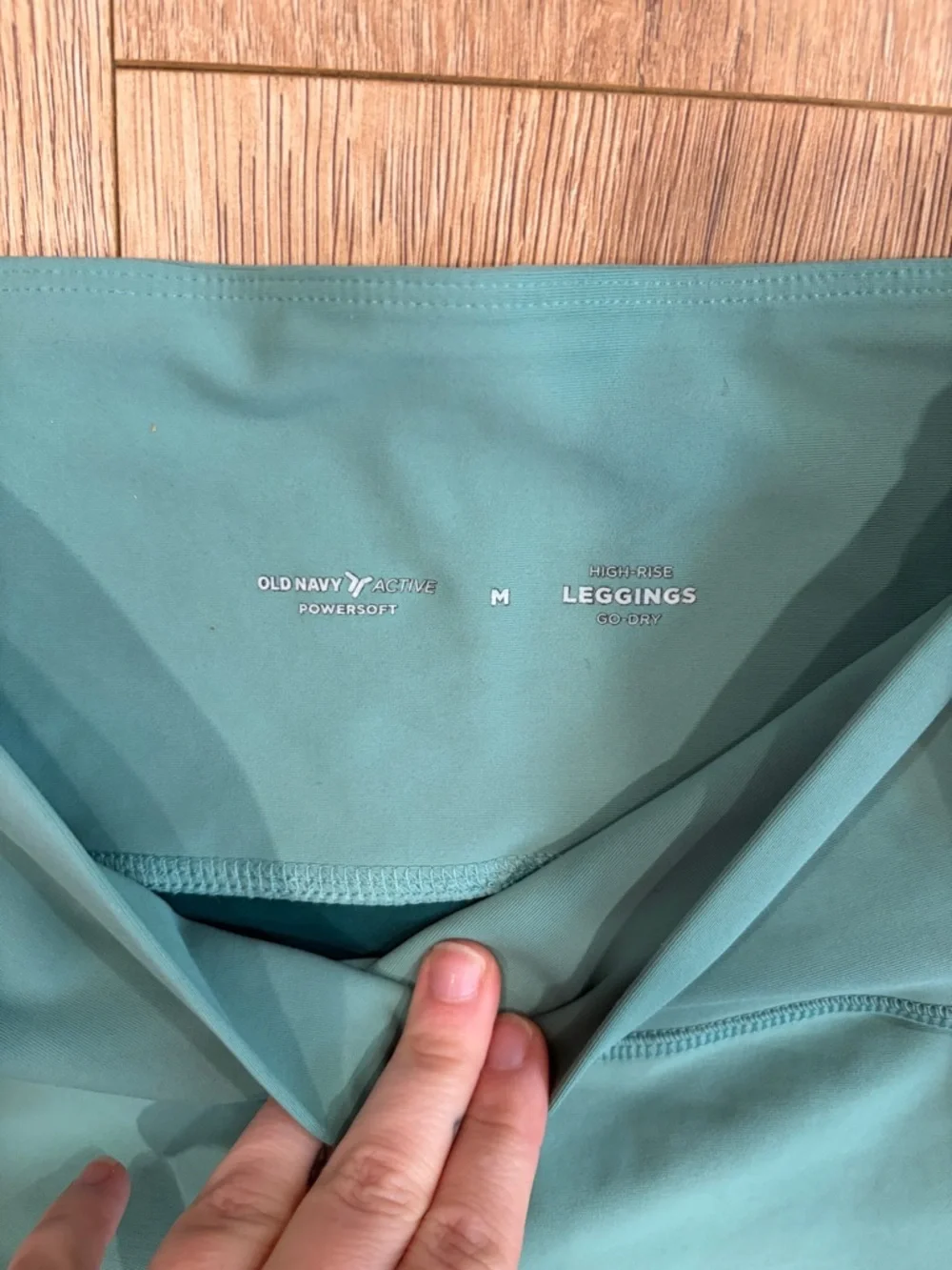 Old Navy Active PowerSoft Matching Set Leggings Crop Top Green Colorblock M
